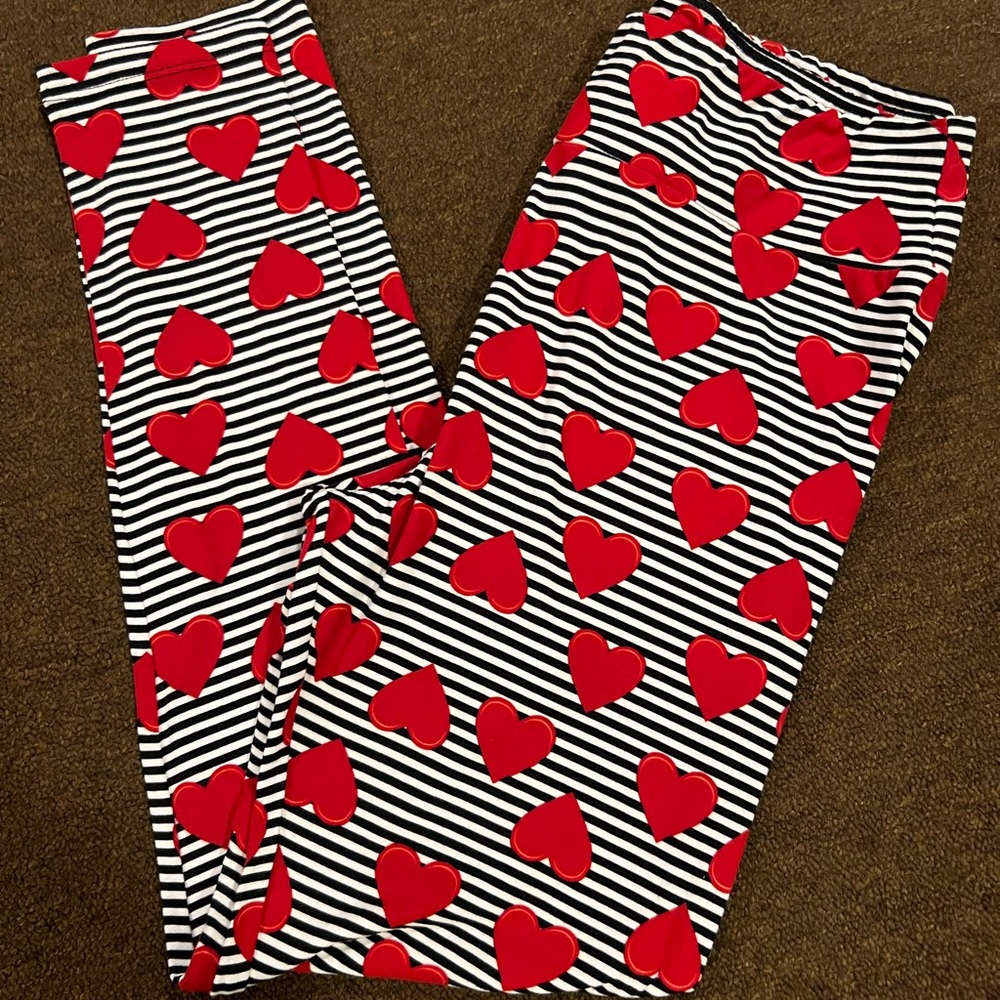 LuLaRoe Red Heart Striped Leggings
